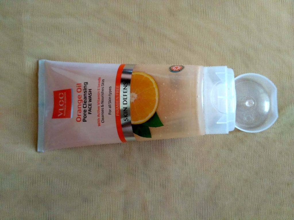 Packaging Of VLCC Orange Oil Pore Cleansing Face Wash