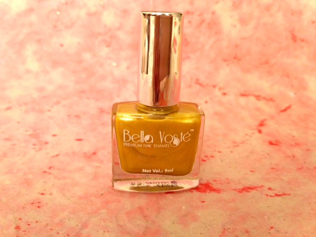 Bella Voste Nail Polish Glitter Gold 51