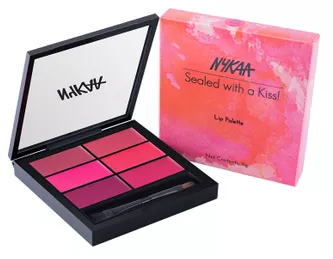 Packaging Of Nykaa Sealed With A Kiss Lip Palette