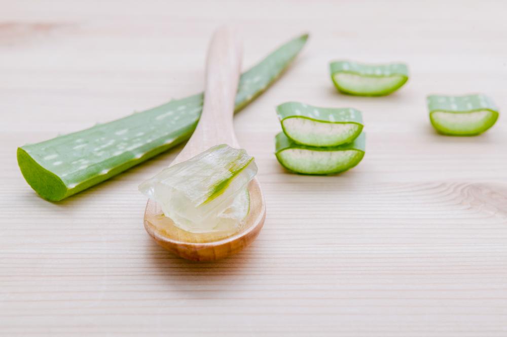 How To Get Rid Of Dandruff With Aloe Vera Gel