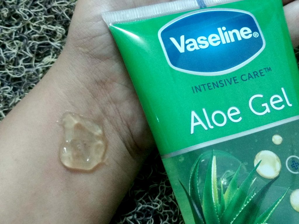 Appearance Of Vaseline Intensive Care Aloe Gel