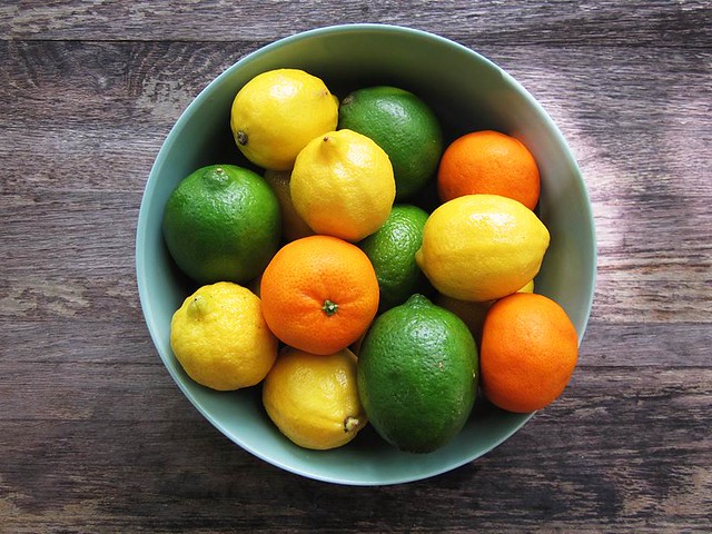 Foods That Can Help To Fight Air Pollution - Citrus Fruits