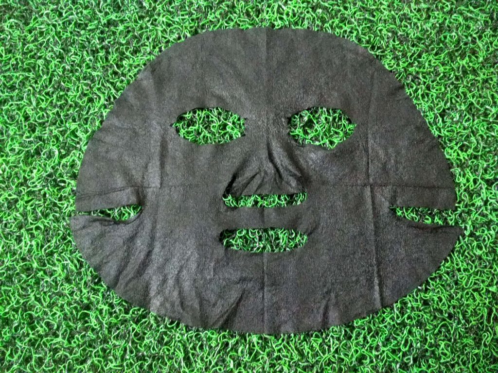 Appearance Of Garnier Pure Charcoal Black Serum Mask