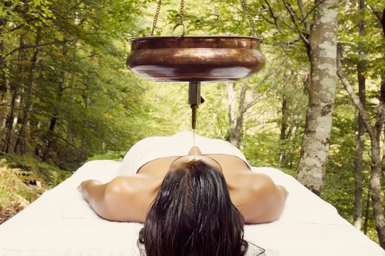 How To Give Yourself The Best Ayurvedic Head Massage - Shirodhara