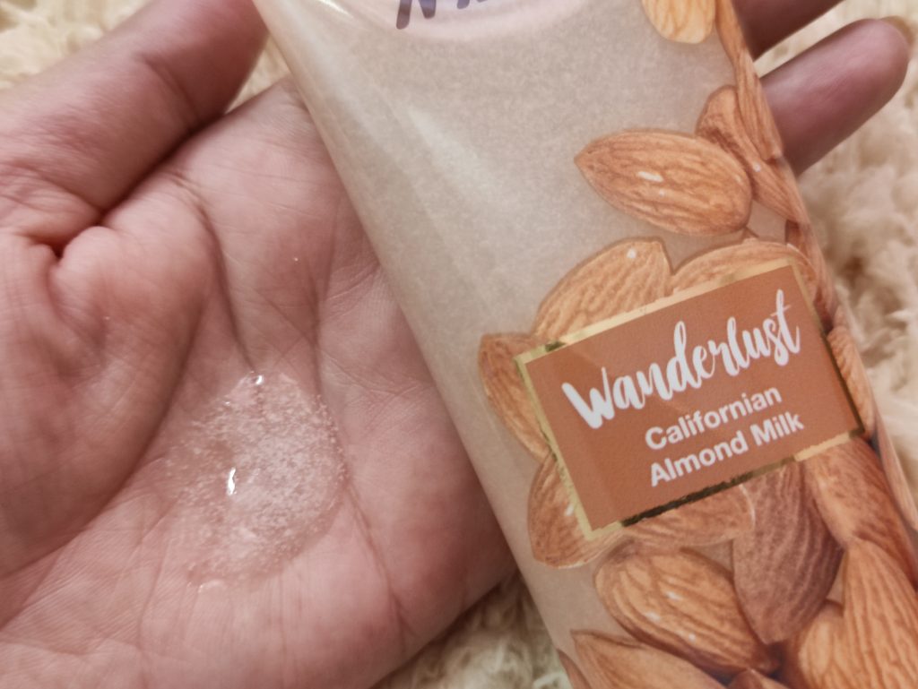 Appearance Of Nykaa Wanderlust Californian Almond Milk Body Scrub