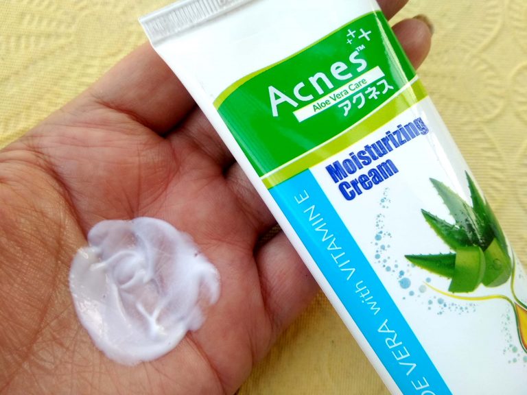 Acnes Moisturizing Cream Aloe Vera with Vitamin E Review - Khushi Hamesha